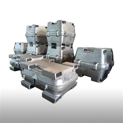 ¿Cuál es el plazo de entrega para moldes pequeños de lingotes de 7 a 9 kg?